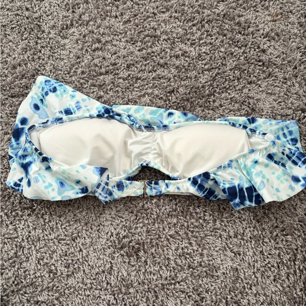 Victoria secret flounce medium top